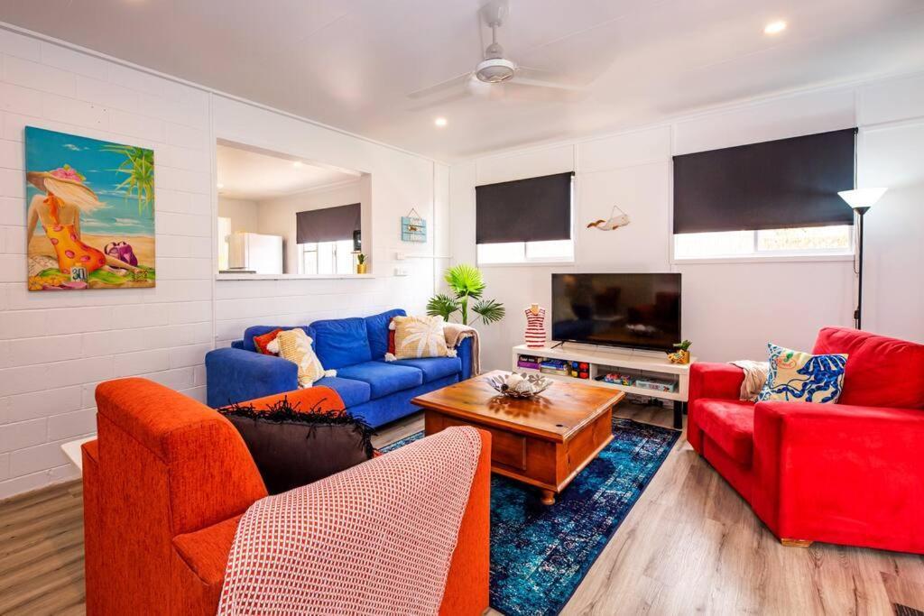 Puppies&Pancakes At Innes Park Opp Park&Beach Dogs Welcome Inside Pemberton Exterior foto